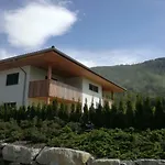 Familie Alt Rinn, Innsbruck Апартаменты