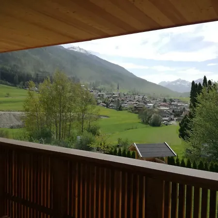 Familie Alt Rinn, Innsbruck Apartament *