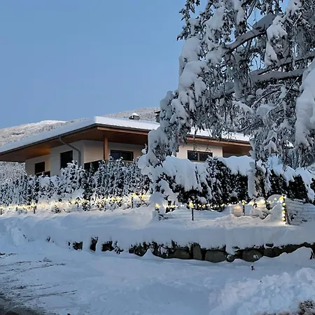 Apartmán Familie Alt Rinn, Innsbruck